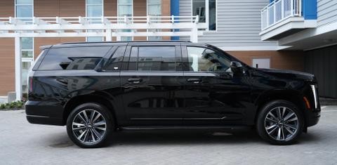 Cadillac Escalade ESV 2025