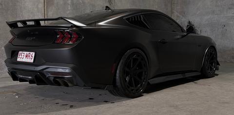 Ford MUSTANG 2025