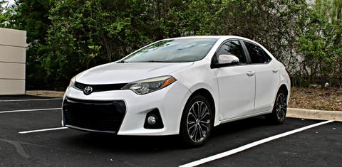 Toyota Corolla 2015