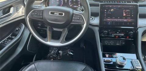 Jeep Grand Cherokee 2022