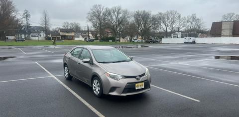 Toyota Corolla 2015