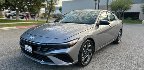 Hyundai Elantra 2025