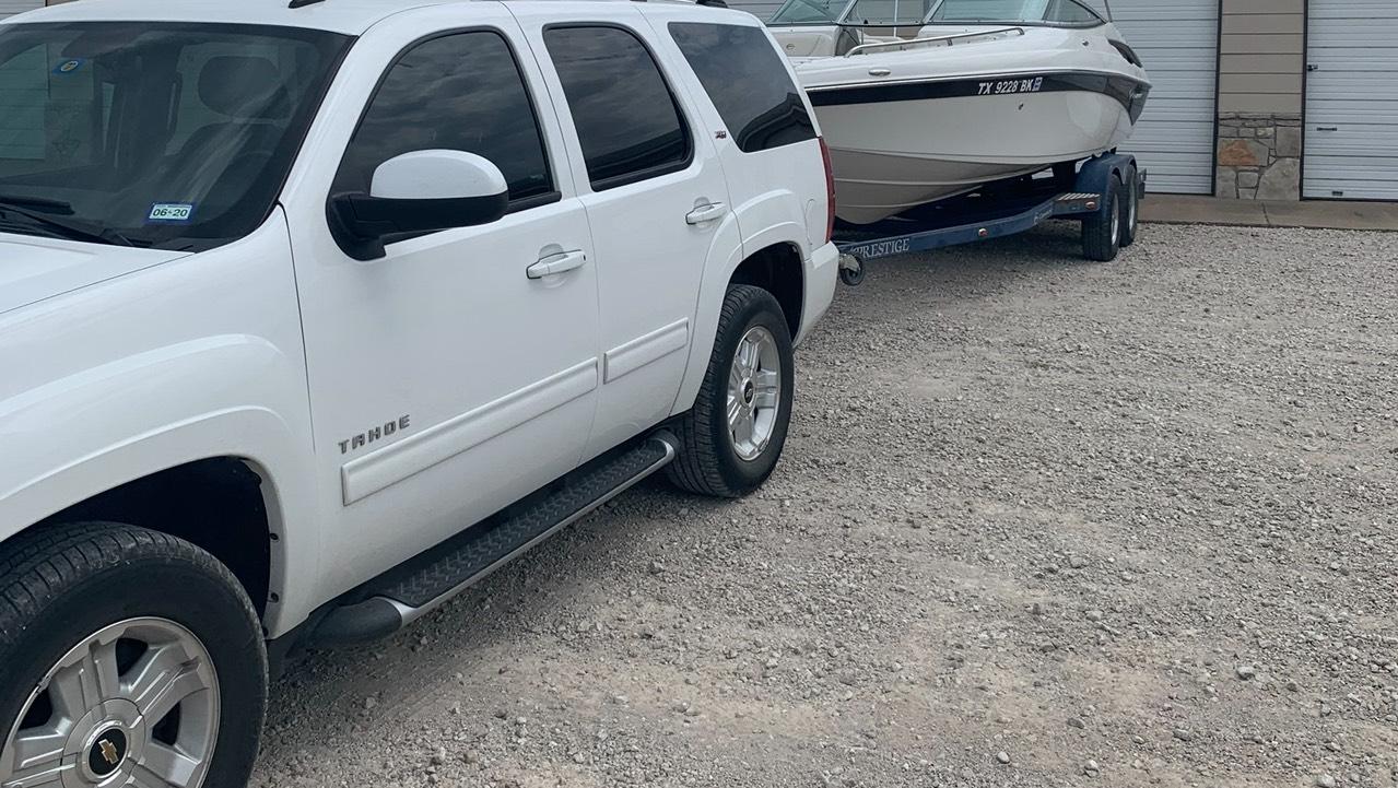 Chevrolet Tahoe 2013 in Sag Harbor, NY