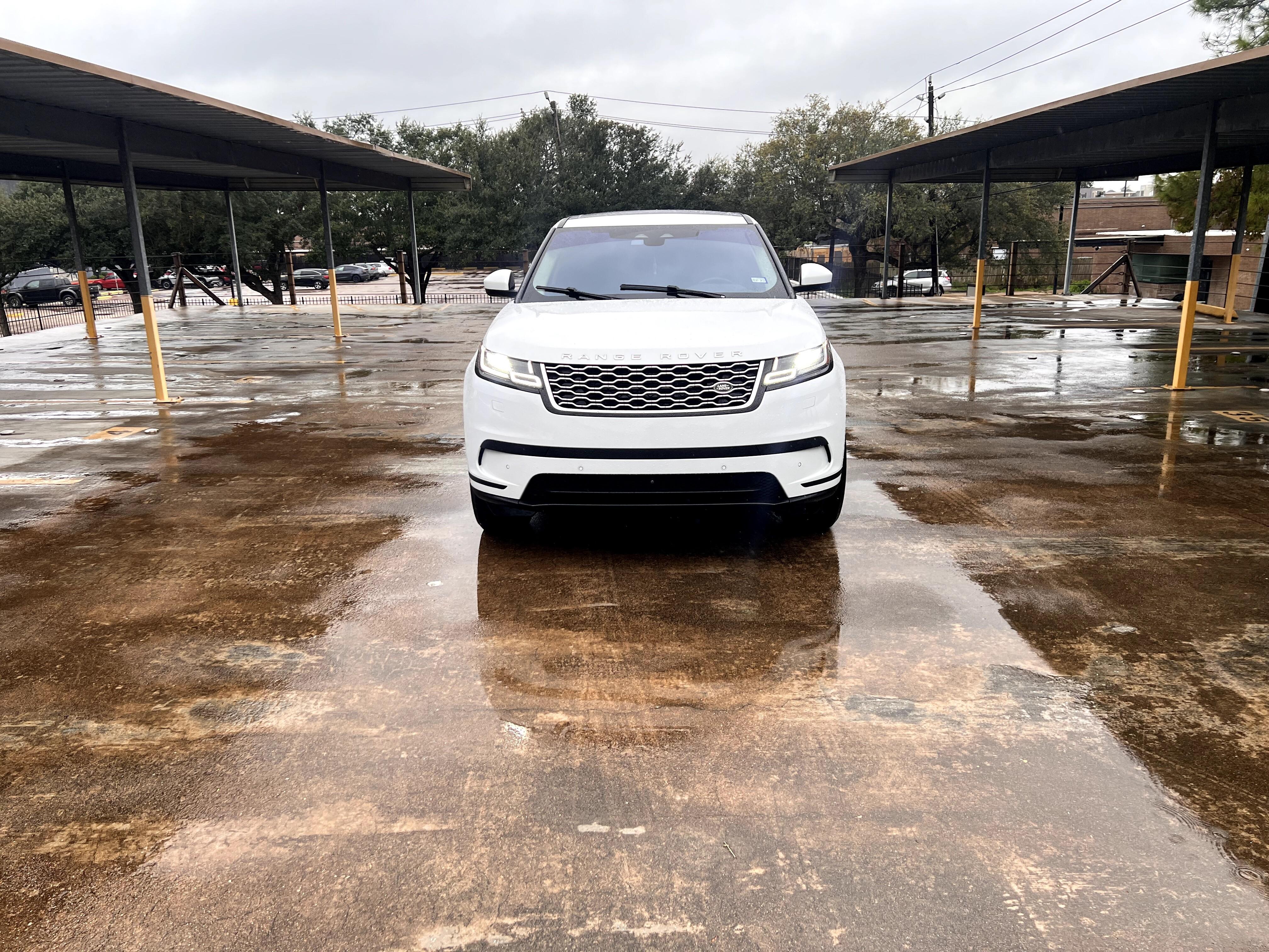 Land Rover Range Rover Velar 2021 in 
