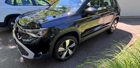 Volkswagen Taos 2025