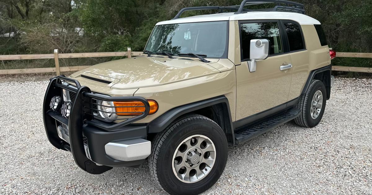 Toyota FJ Cruiser 2013 rental in Panama City, FL by GoAutoVIP | Turo