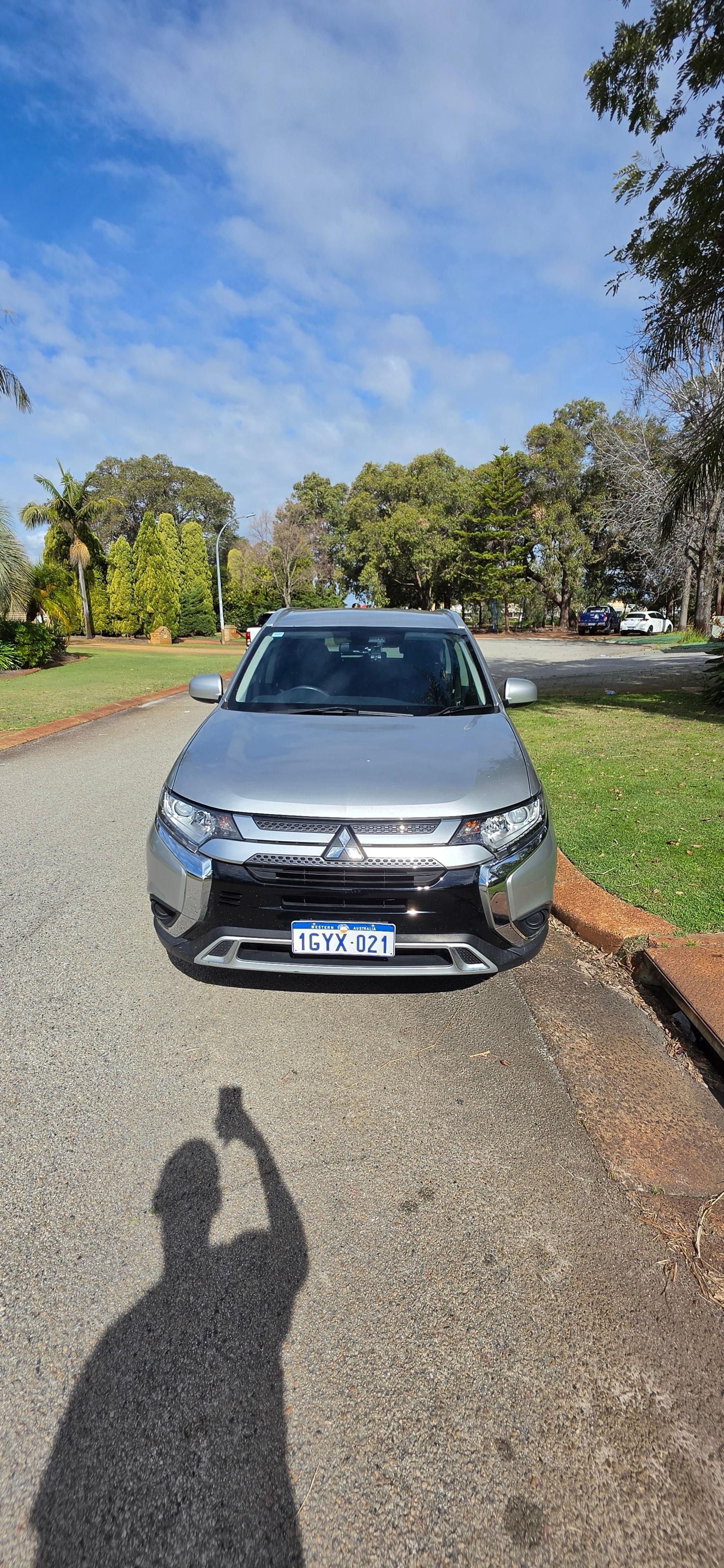 Mitsubishi OUTLANDER 2020 in Kiara