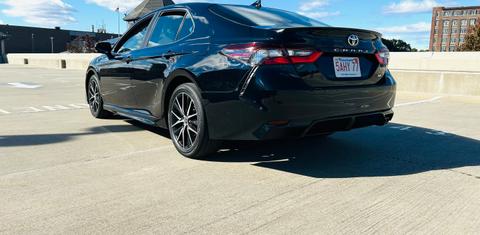 Toyota Camry 2024