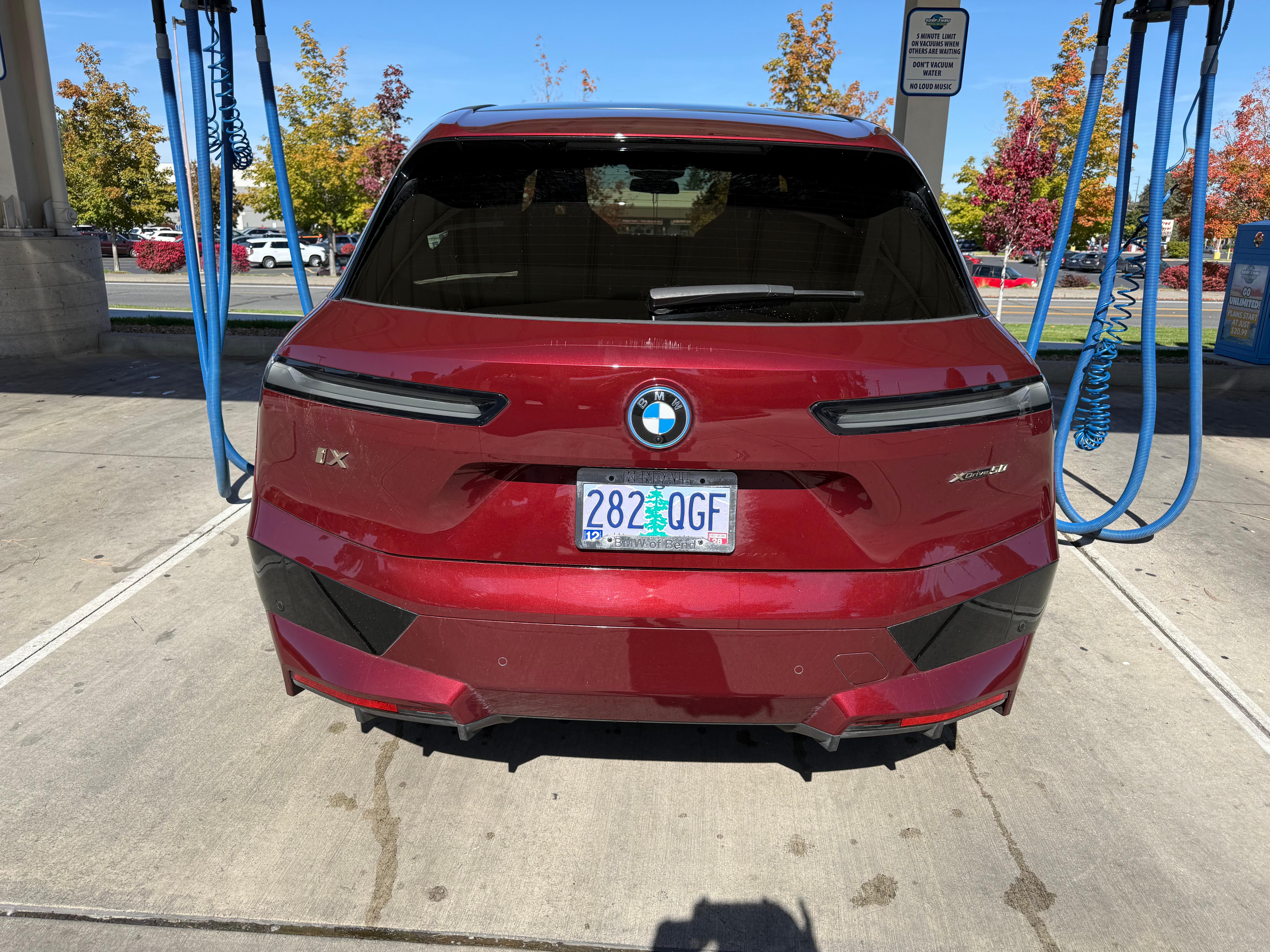 BMW iX 2025 in Bend, OR