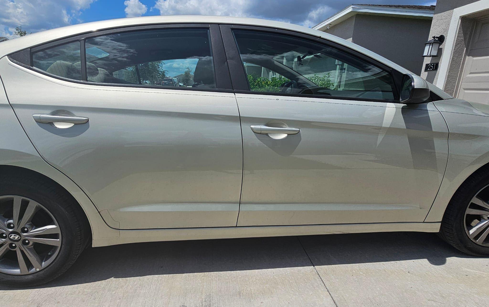 Hyundai Elantra 2017 in 