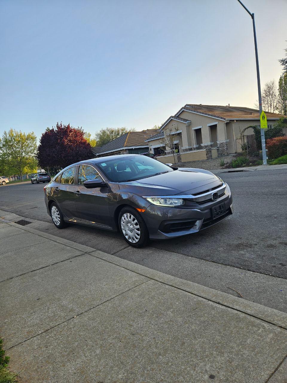 Honda Civic 2017 in Sacramento, CA