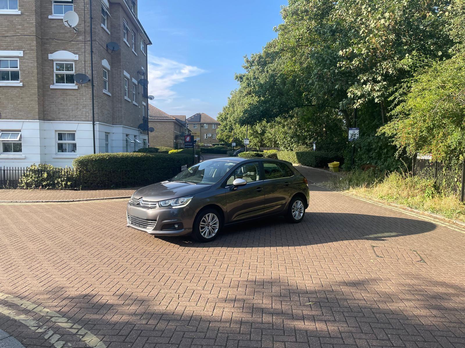 Citroen C4 2015 in London
