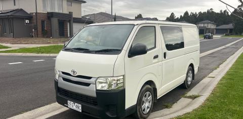 Toyota HIACE 2014