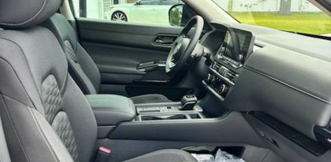 Nissan Pathfinder 2025