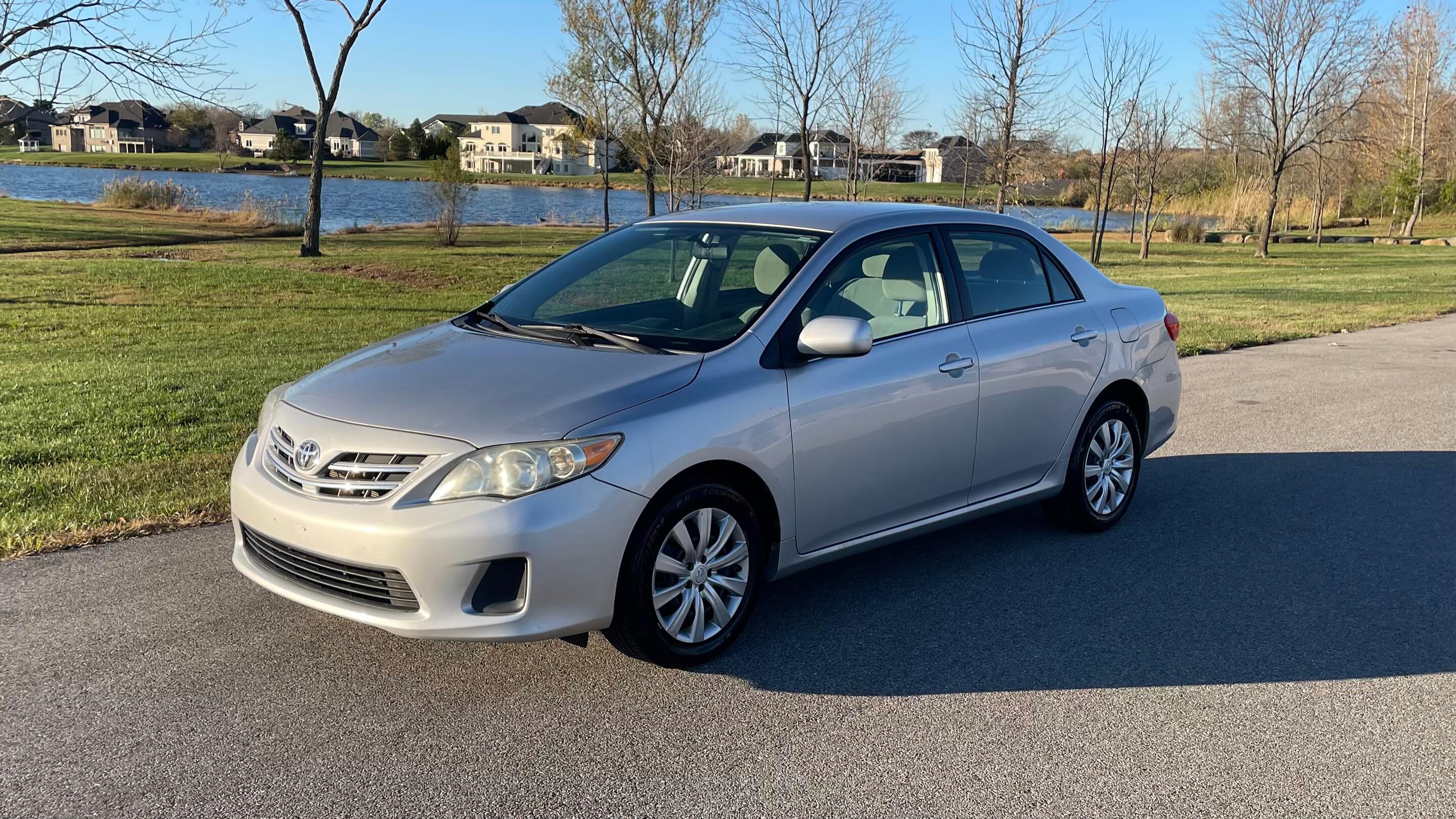 Toyota Corolla 2013 in Evansville, IN