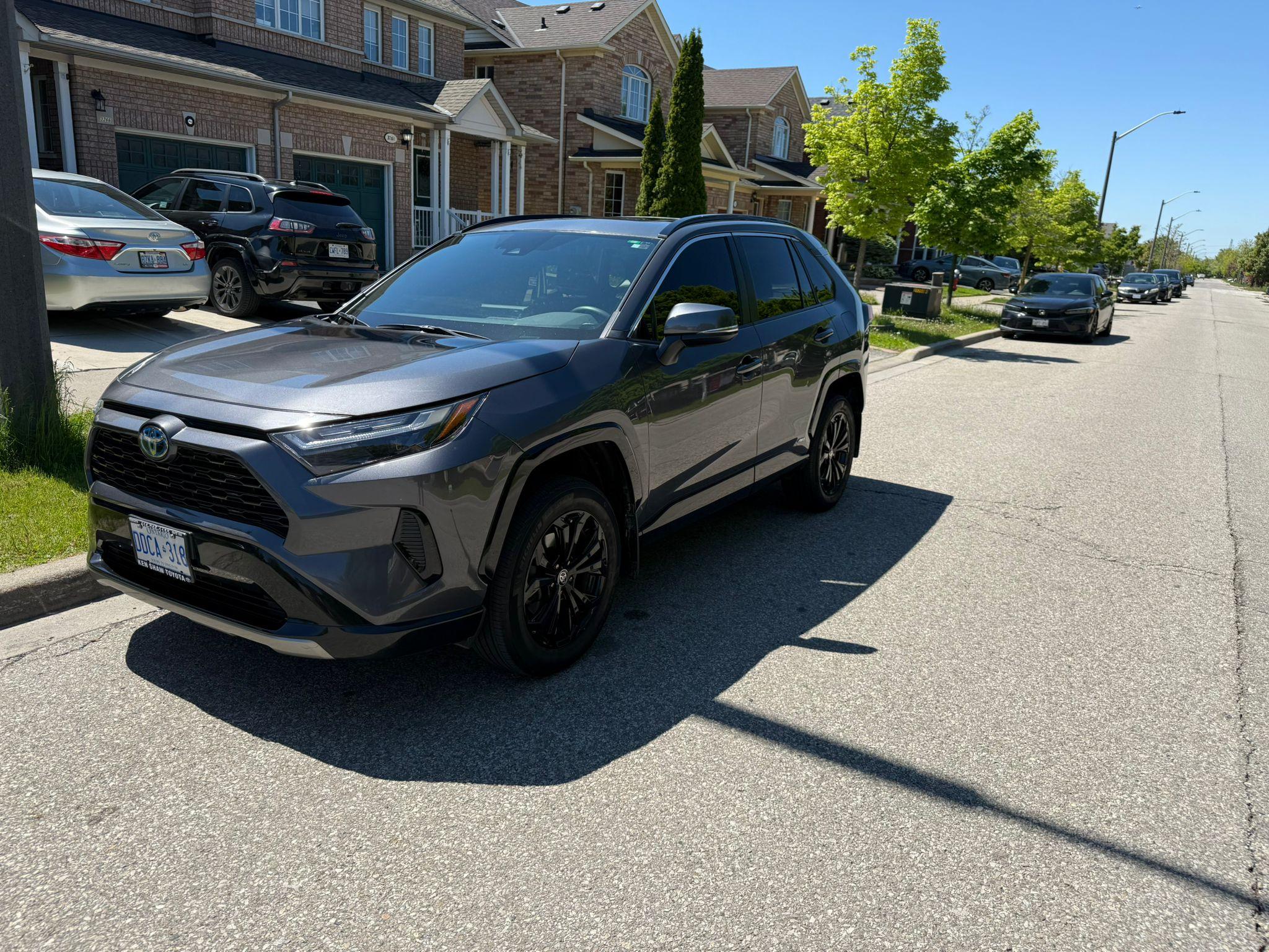 Toyota RAV4 Hybrid 2022 in Mississauga, ON