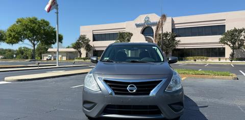 Nissan Versa 2016