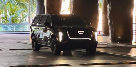 Cadillac Escalade ESV 2025