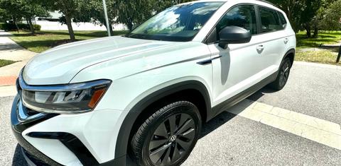 Volkswagen Taos 2024