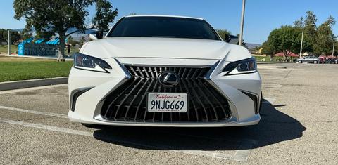 Lexus ES 2023