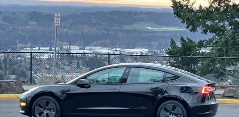Tesla Model 3 2022