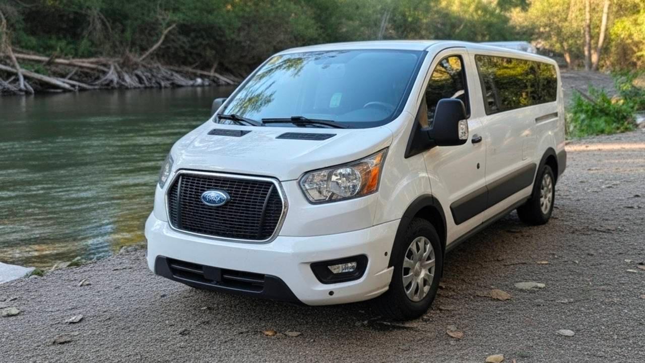 Ford Transit 2024 in Orlando, FL