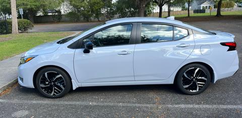 Nissan Versa 2025