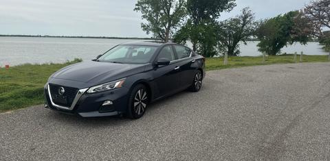 Nissan Altima 2022