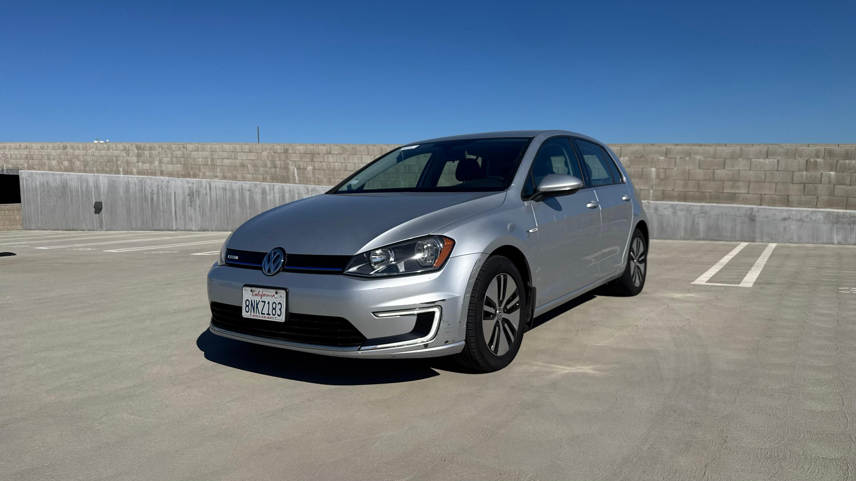 Volkswagen e-Golf 2016 in 