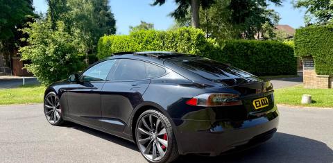Tesla Model S 2018