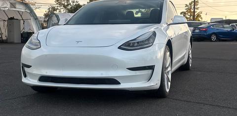 Tesla Model 3 2020