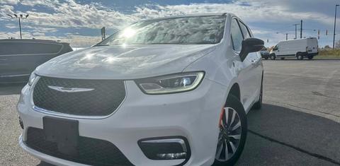Chrysler Pacifica 2023