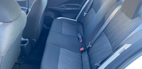 Nissan Versa 2020