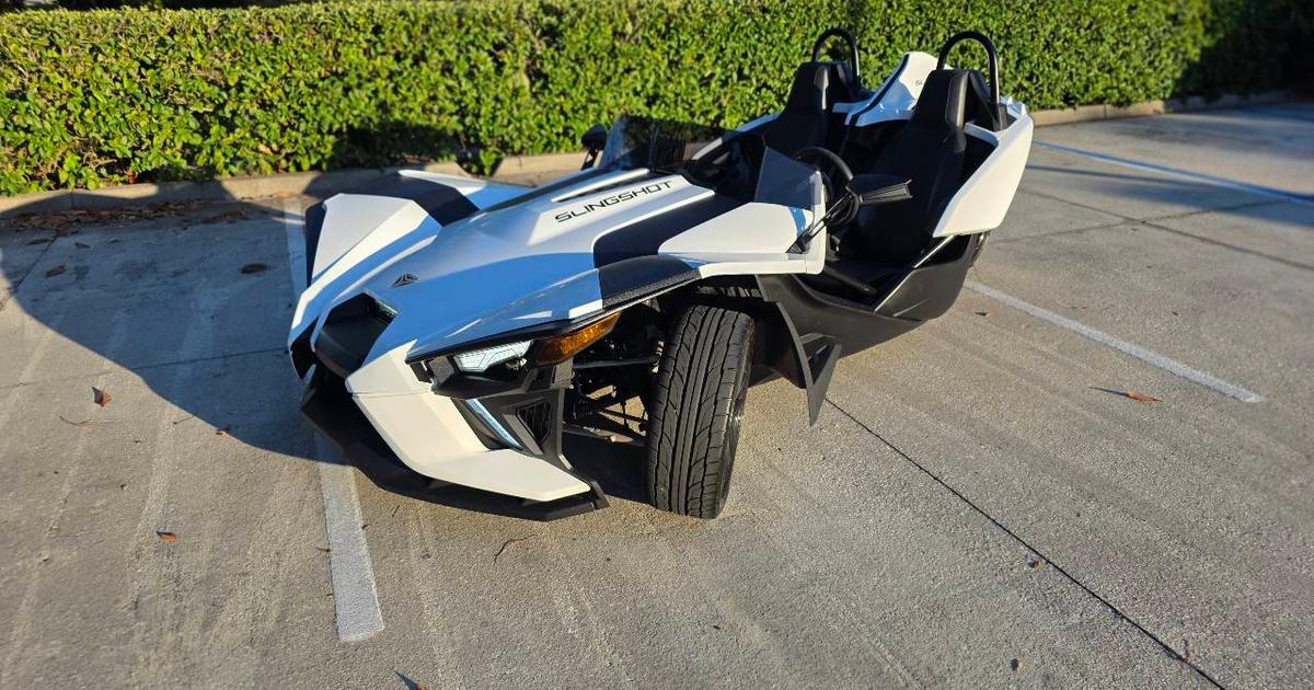 ラインマー　ブリキ　ポリスカー Polaris Slingshot 2021 rental in Melbourne, FL by Benjamin | Turo