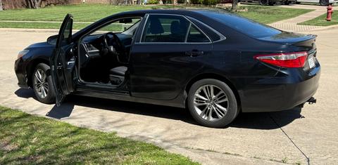 Toyota Camry 2016