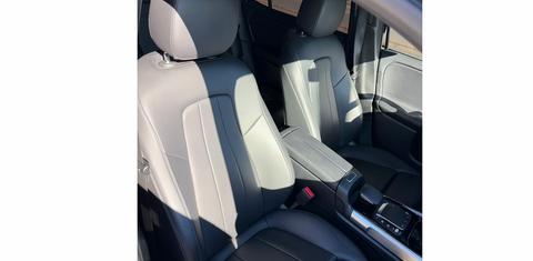 Mercedes-Benz GLB-Class 2021