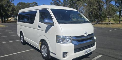 Toyota HIACE 2019