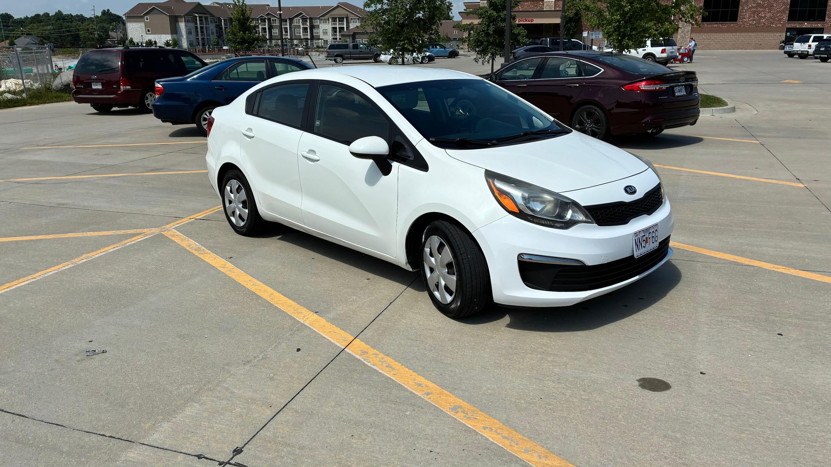 Kia Rio 2016 in Columbia, MO