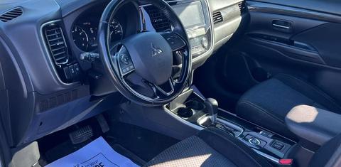 Mitsubishi Outlander 2017