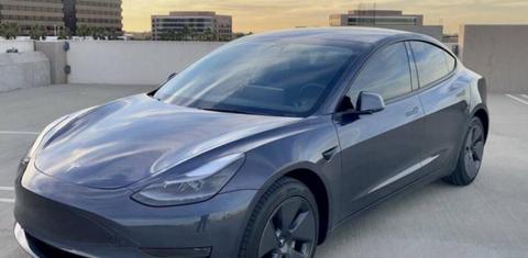 Tesla Model 3 2023