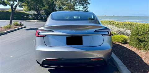 Tesla Model 3 2025