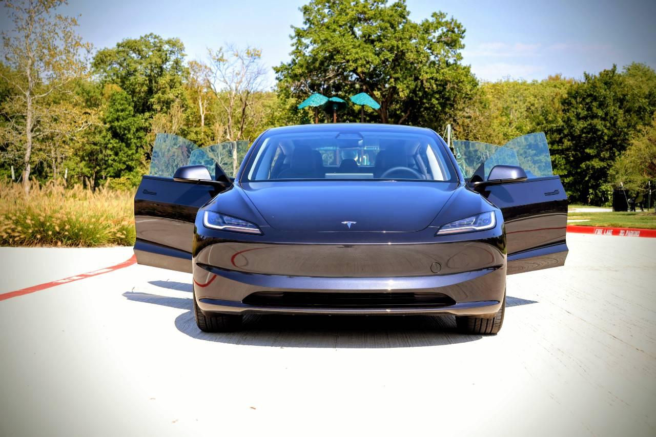 Tesla Model 3 2025 in 