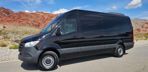 Mercedes-Benz Sprinter 2025