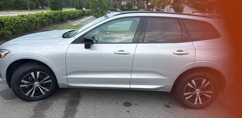 Volvo XC60 2025