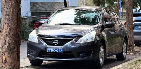Nissan PULSAR 2013