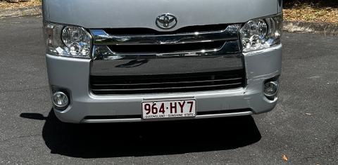 Toyota HIACE 2015
