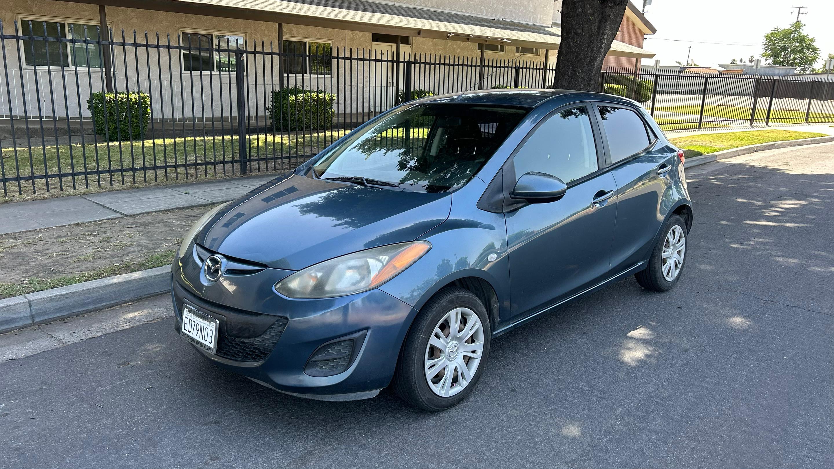 Mazda Mazda2 2014 in Fresno, CA