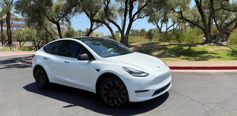 Tesla Model Y 2022