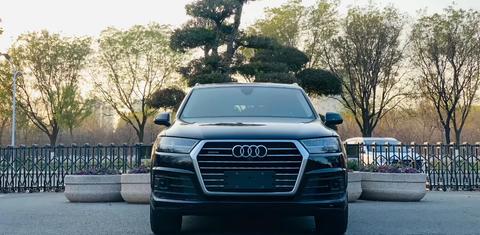 Audi Q7 2018