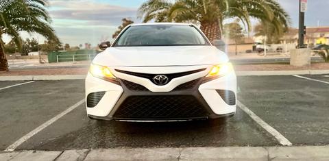 Toyota Camry 2019
